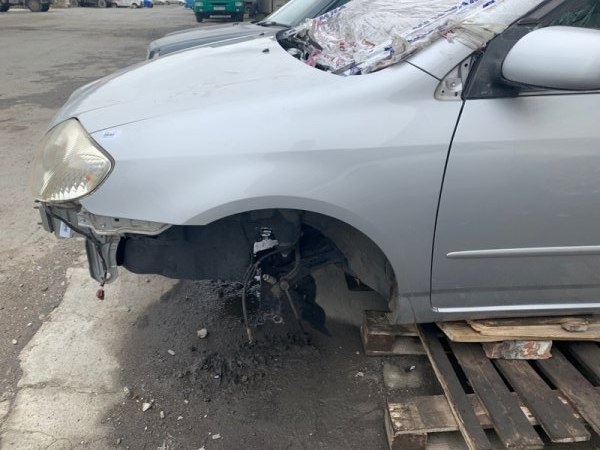 Крыло переднее левое TOYOTA COROLLA 2001 NZE121 1NZ-FE 53812-1E870 контрактная