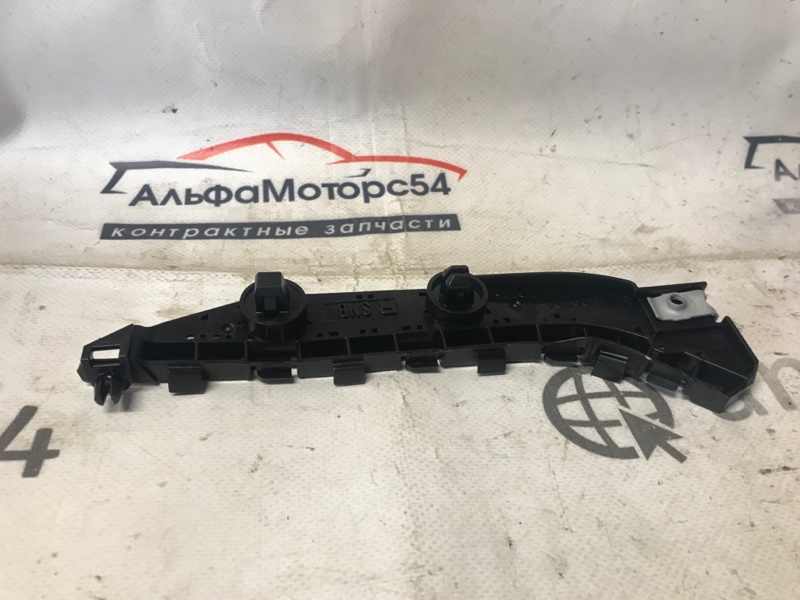 Кронштейн крепления бампера передний правый HONDA CIVIC 2008 FD1 R18A 71193SNB003 новая