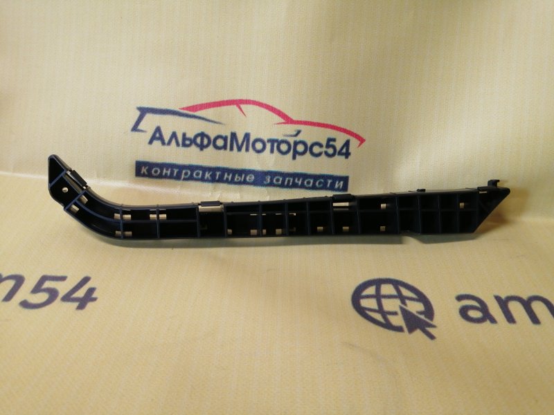 Кронштейн крепления бампера передний левый SUBARU IMPREZA 2005 GG2 EJ152 55565FE010 новая