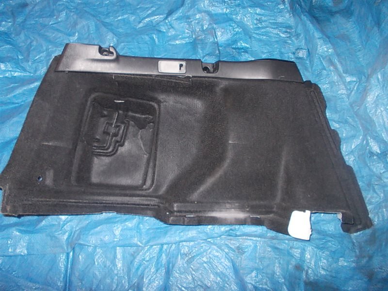 Обшивка багажника задняя левая TOYOTA COROLLA FIELDER 2003 NZE121 1NZ-FE Б/У