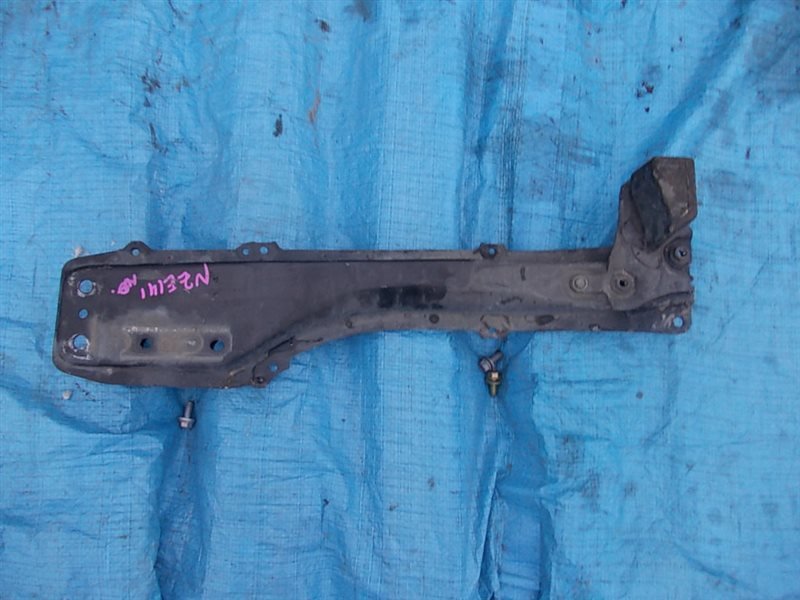 Балка продольная передняя TOYOTA COROLLA AXIO 2008 NZE141 1NZ-FE 51204-12150 Б/У