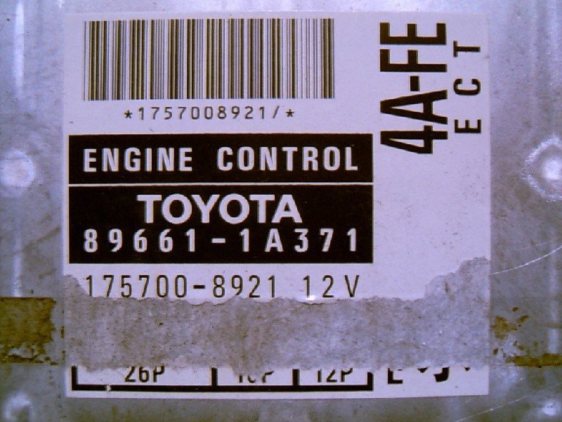 Блок управления ДВС TOYOTA COROLLA AE111 4A-FE 89661-1A371 Б/У