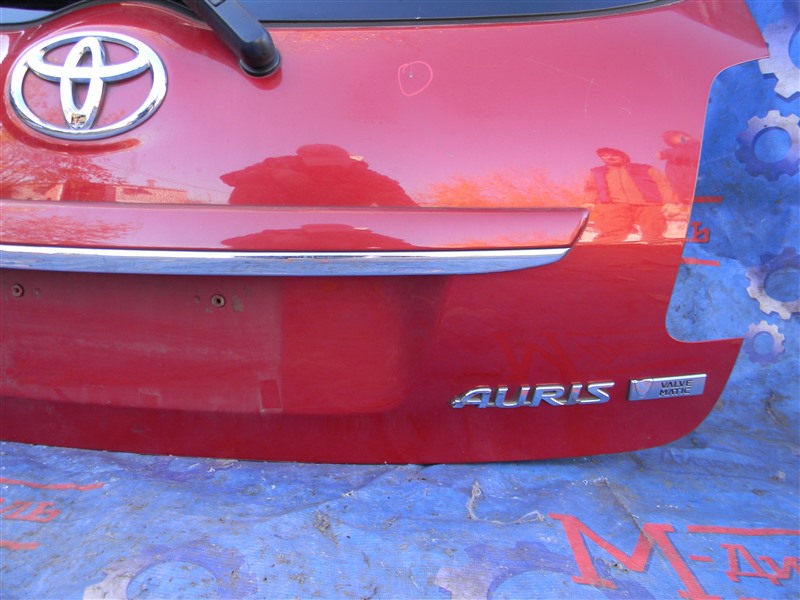 Дверь 5я TOYOTA AURIS ZRE152 2ZR-FAE