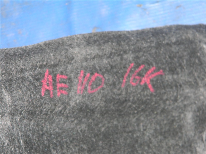 Обшивка багажника задняя левая COROLLA 2000 AE110 5A-FE