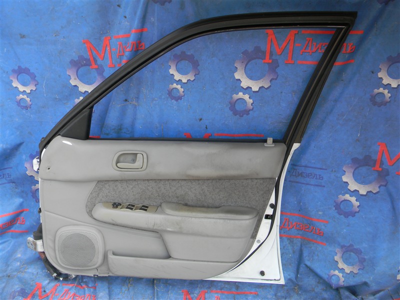 Дверь боковая передняя правая COROLLA 1998 AE110 5A-FE