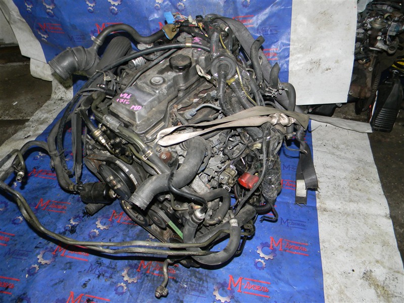 Двигатель MITSUBISHI PAJERO 1995 V26W 4M40-T контрактная