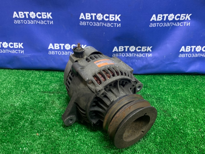 Генератор TOYOTA Toyota Lite Ace 3CE 27060-64360 контрактная