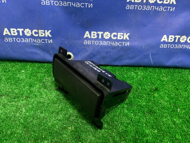 Бардачок V5 2014 4A92S