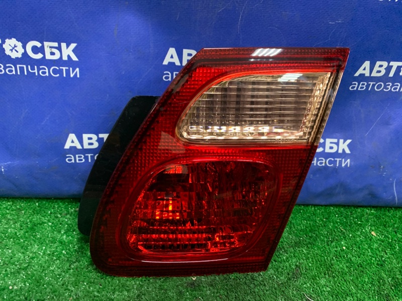 Вставка в крышку багажника правая NISSAN BLUEBIRD SYLPHY 2000-2006 FG10 QG16DE 2151318R3LDU новая