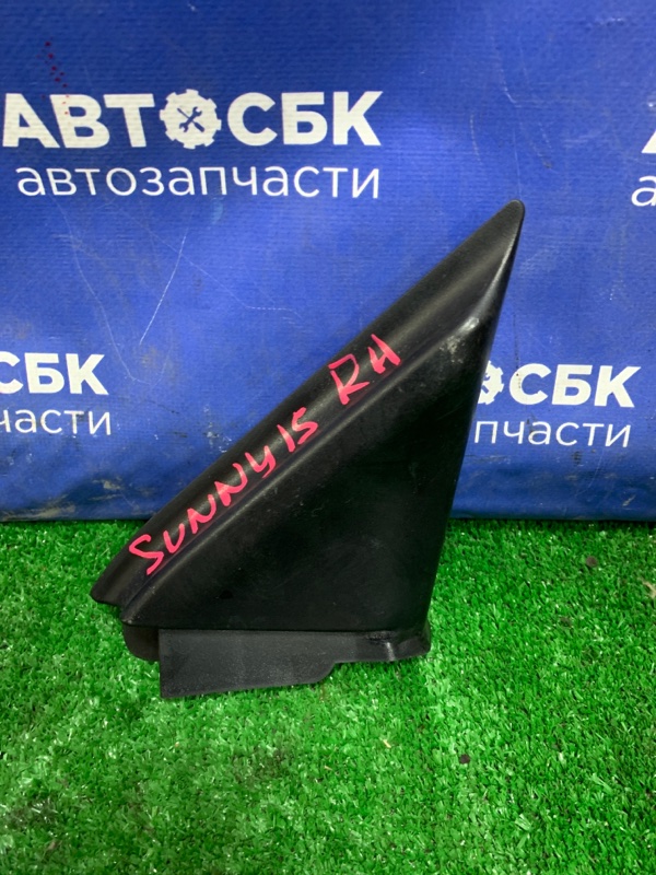 Уголок двери передний правый NISSAN Sunny 1998-2005 B15 QG13DE 80292-4M400 контрактная