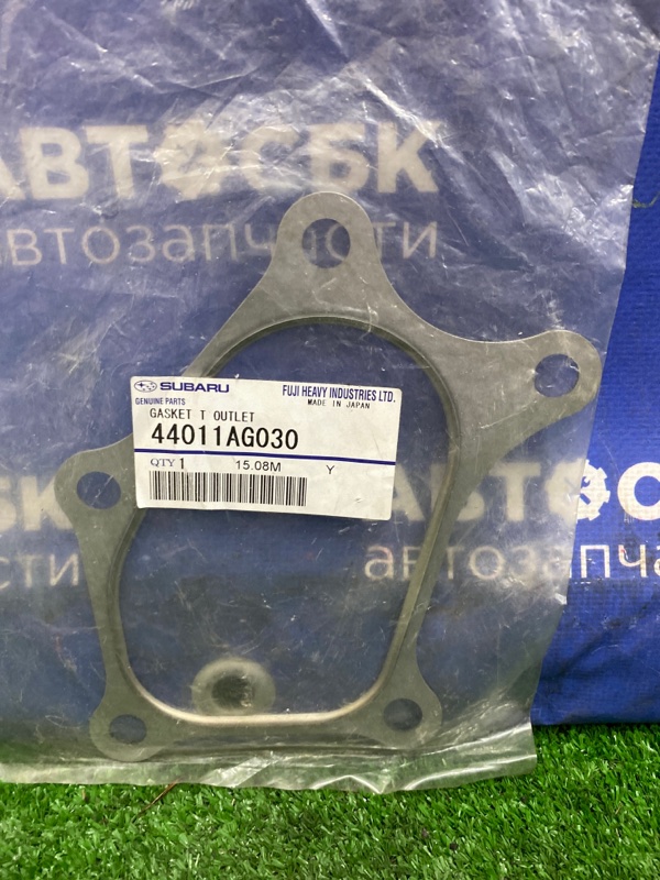 Прокладка Турбины Subaru Legacy BL5 EJ20X 44011AG030 новая