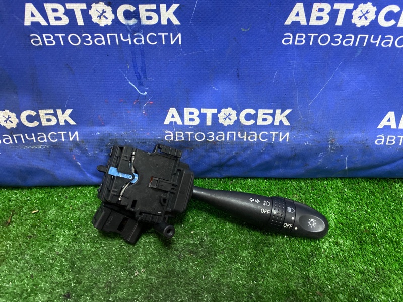 Переключатель поворотов TOYOTA Corolla NZE120 1NZFE 84140-42020 контрактная