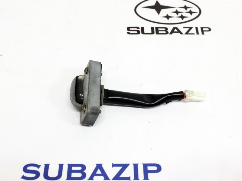 Фонарь подсветки номера задний Subaru Legacy 1998-2003 B12 84301AE000 контрактная