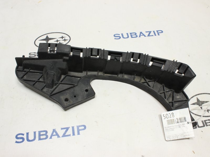 Крепление бампера переднее правое Subaru Forester 2007-2012 S12 57707-SC000 контрактная