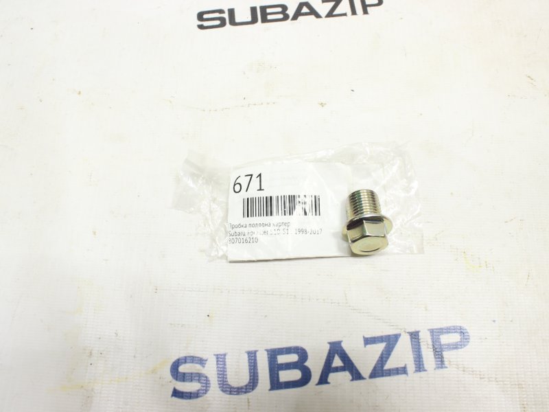 Пробка поддона картера Subaru Forester S11 FB16A 807016210 новая