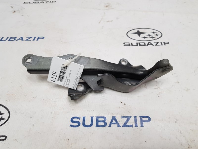 Петля капота левая Subaru Forester 2008-2012 S12 57260SC0109P контрактная