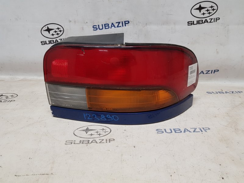 Фонарь задний правый Subaru Impreza 1994-2000 G10 84201FA060 контрактная