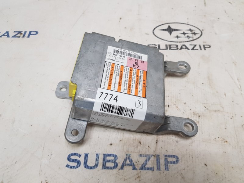 Блок управления аирбаг Subaru Impreza WRX STI 2007 G22 EJ257 98221FG070 контрактная