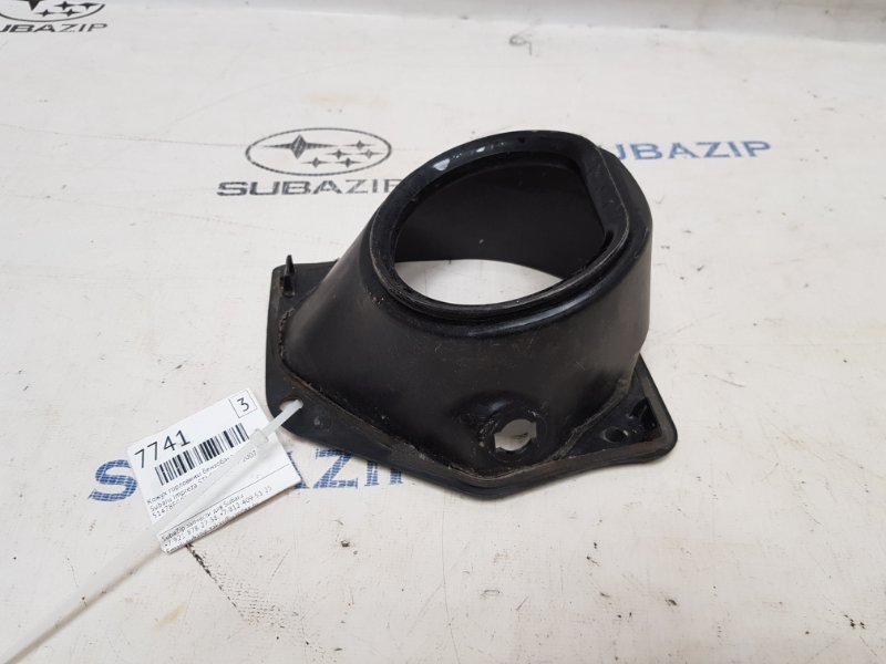 Кожух горловины бензобака Subaru Impreza WRX STI 2007 G22 EJ257 51478FG020 контрактная