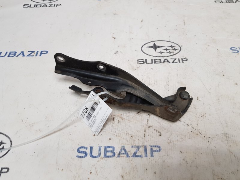 Петля капота правая Subaru Impreza WRX STI 2007 G22 EJ257 57260-FG000-9P контрактная