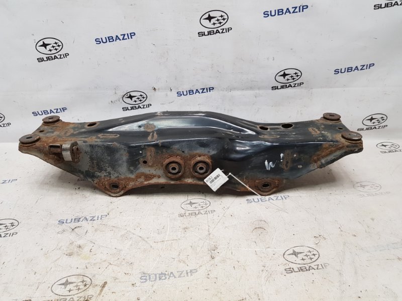 Подрамник задний Subaru Forester 1997-2008 S11 20150SA010 контрактная