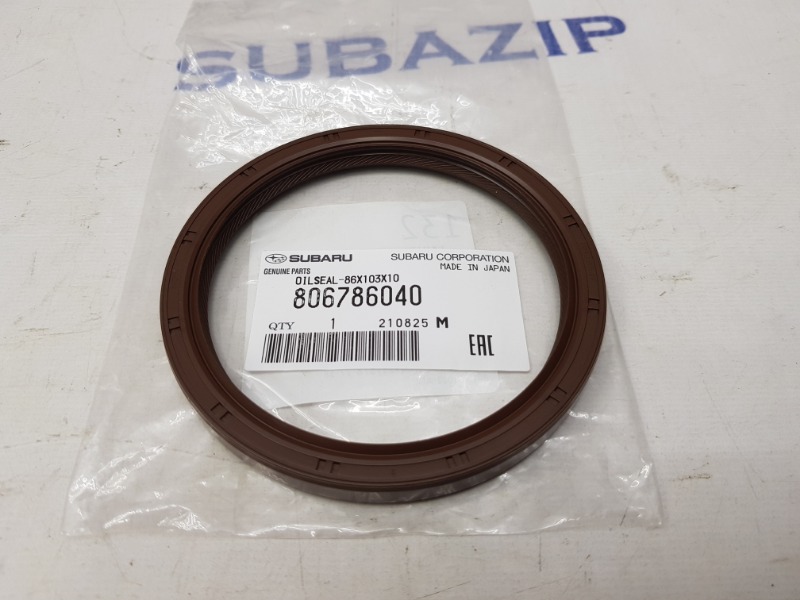 Сальник коленвала задний Subaru Forester S10 EJ205 806786040 новая