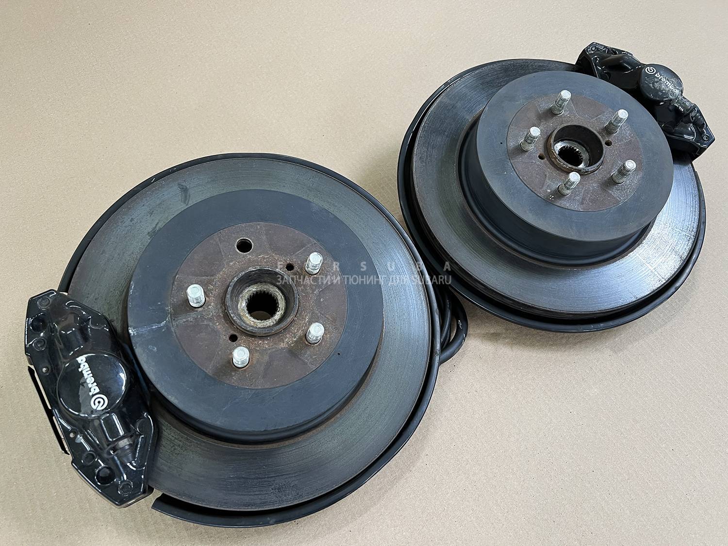 Тормоза Brembo Black задняя Subaru Legacy Wagon 2006 BP5 EJ20XHKDME 26692-FE060 контрактная