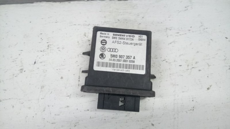 Блок управления светом Volkswagen Passat 2006-2008 B6 2.0 5M0907357A контрактная