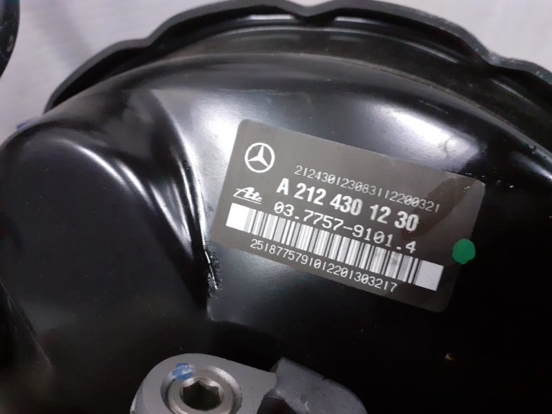 Усилитель тормозов вакуумный передний Mercedes-Benz E-Class W212