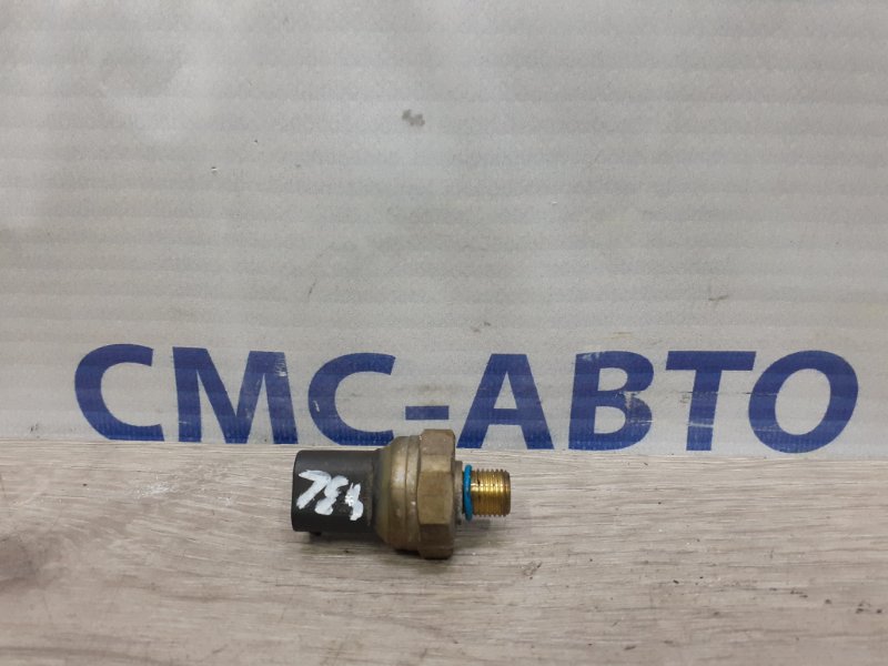 Датчик давления масла вольво s80 2. Датчик давления топлива вольво. 31305139. Вольво s80 давление топлива. Вольво s80 давление топлива.