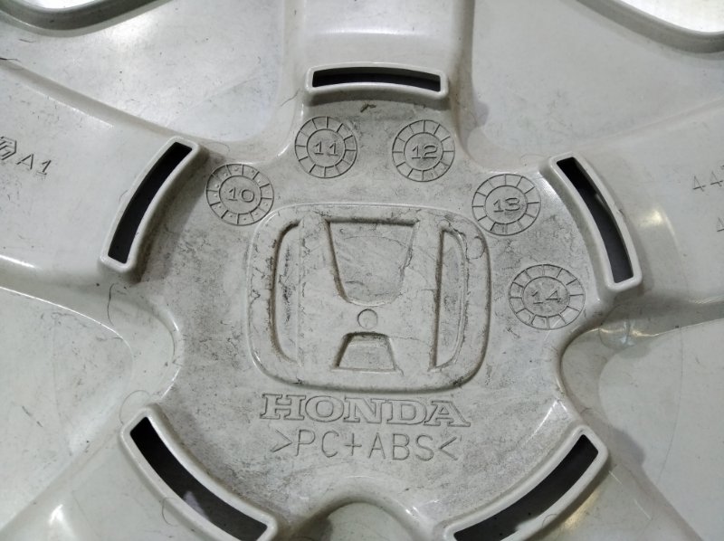 Колпаки на колеса HONDA FIT GP1/GP4/GE6/GE7/GE8/GE9 LDA