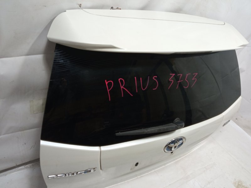 Дверь 5я задняя PRIUS ALPHA/PRIUS A/PRIUS V 2011/ЦВЕТ 070 ZVW41/ZVW41L/ZVW41W/ZVW40/ZVW40L/ZVW40R/ZVW40W 2ZRFXE