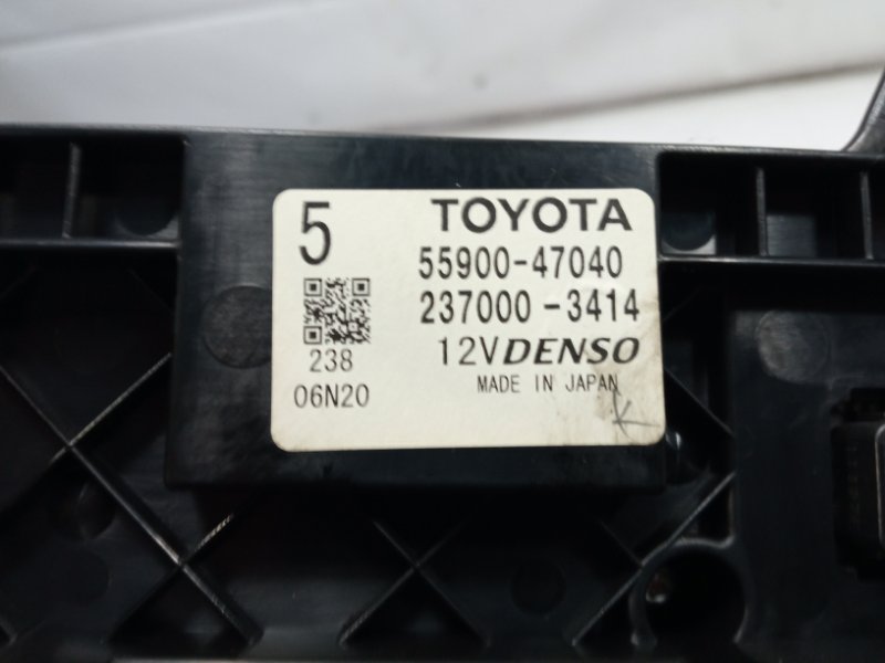 Блок управления климат-контролем TOYOTA PRIUS ALPHA/PRIUS A/PRIUS V ZVW41/ZVW41L/ZVW41W/ZVW40/ZVW40L/ZVW40R/ZVW40W 2ZRFXE