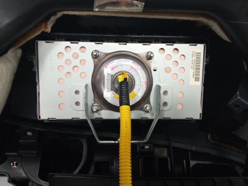 Подушка безопасности пассажира передняя левая SHUTTLE 2015 GP7 LEB