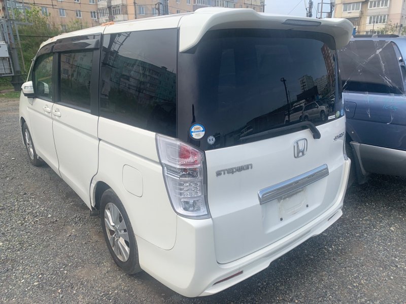 Спойлер задний HONDA STEP WAGON SPADA 2010 RK5/RK1/RK2/RK3/RK4/RK6/RK7 R20A 74900SZWN01ZC контрактная