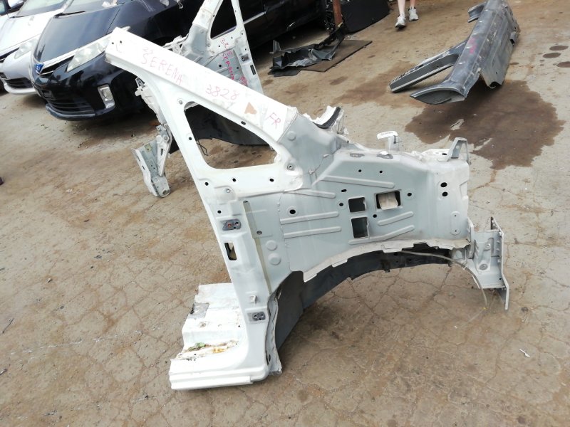 Лонжерон передний правый NISSAN SERENA 2008 C25/CC25/CNC25/NC25 MR20DE 64100CY00C контрактная