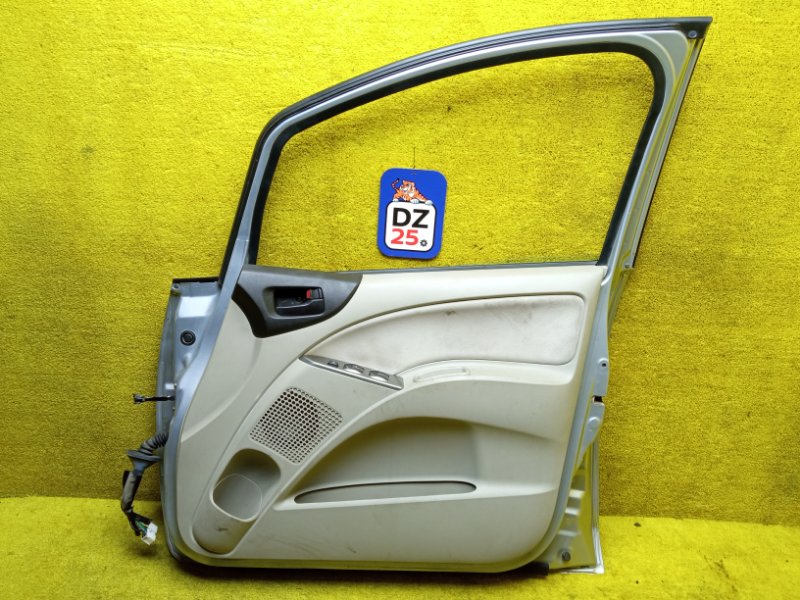Дверь боковая передняя правая COLT 2003 Z27A 4G15