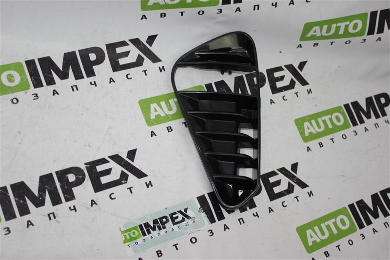 Рамка ПТФ правая Geely Coolray SX 11