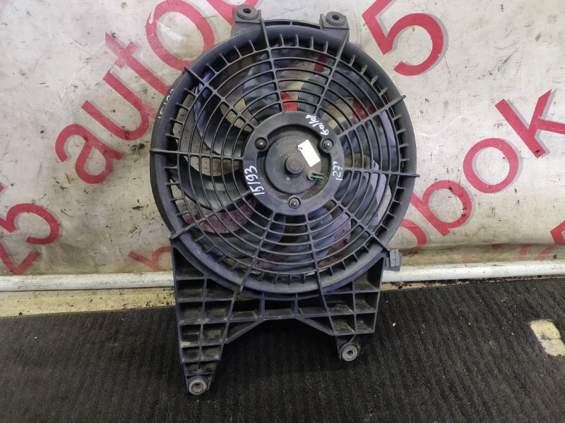Вентилятор радиатора кондиционера Hyundai Galloper 1999 JK D4BH контрактная