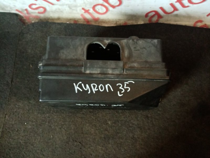 Блок предохранителей SsangYong Kyron DJ D20DT (664)