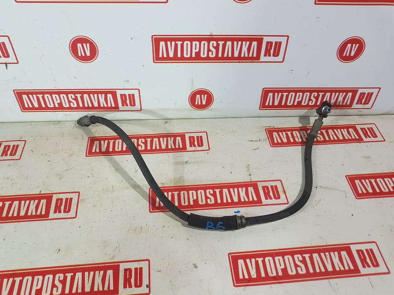 Шланг тормозной передний левый VOLKSWAGEN PASSAT 2008 B6 BZB 3C0611701H контрактная