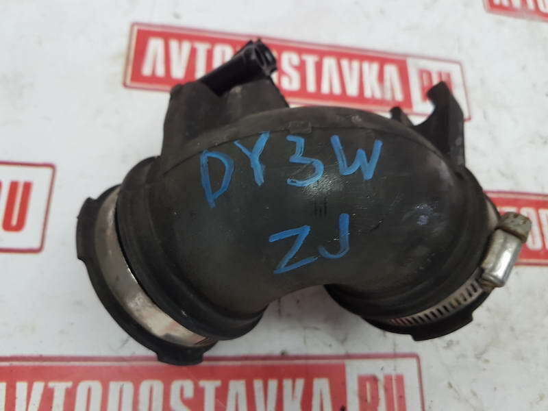 Патрубок воздушного фильтра MAZDA DEMIO DY3W ZJ-VE