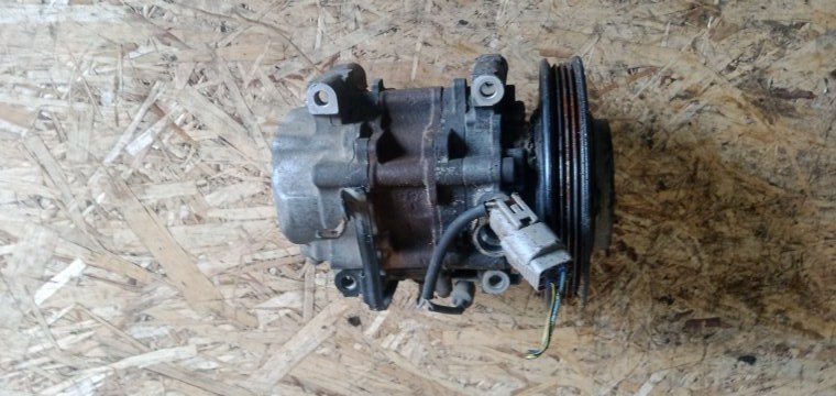 Компрессор кондиционера TOYOTA COROLLA AE110 5AFE 4425002632 Б/У