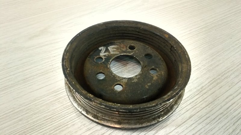 Шкив помпы Toyota Corsa 2E Б/У