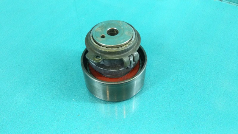 Натяжной ролик 323 FP Натяжной ролик 323 FP