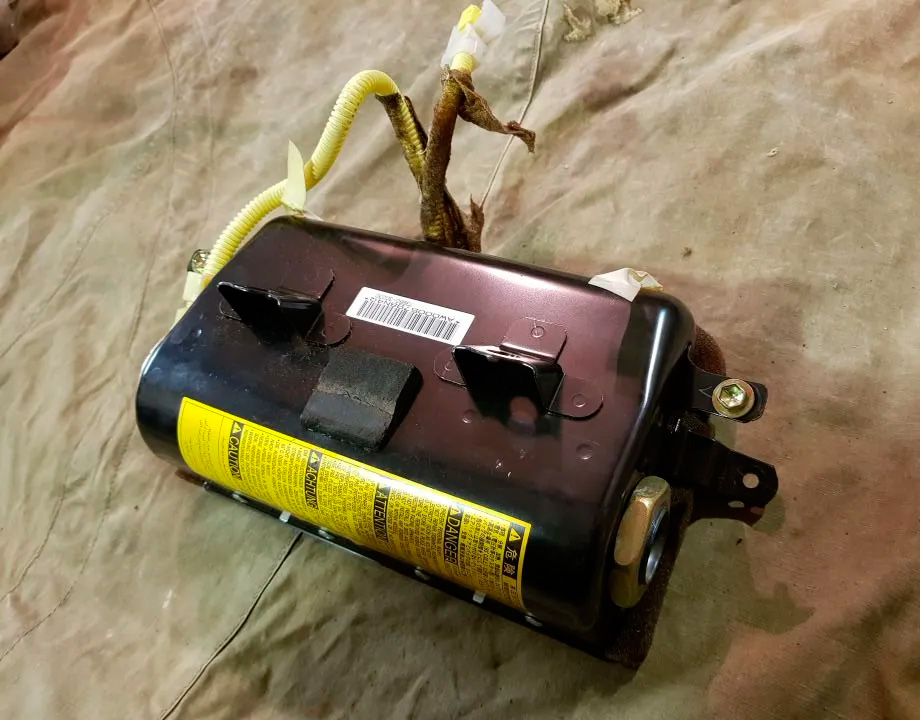 Подушка безопасности пассажира Toyota aristo 1997 JZS160 2JZ-GE 73960-30030 контрактная
