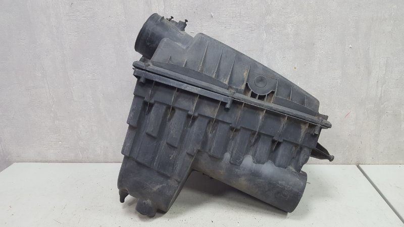 Корпус воздушного фильтра Range Rover 3 2002-2012 LM/L322