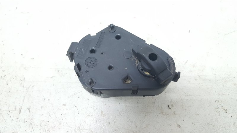 Моторчик заслонки печки Range Rover 3 2002-2012 LM/L322