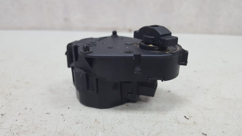 Моторчик заслонки печки Range Rover 3 2002-2012 LM/L322