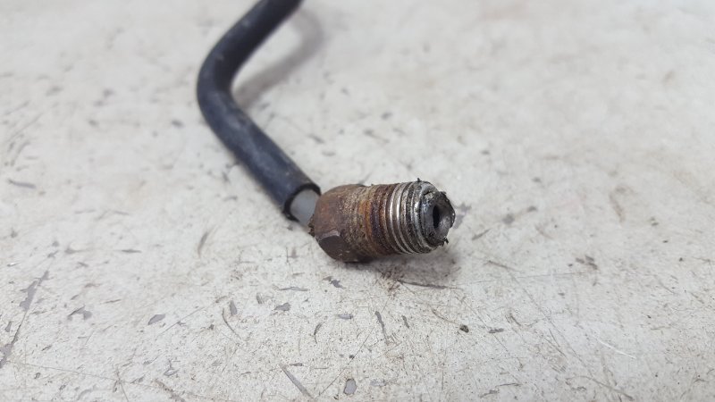 Тормозная трубка тойота королла 120. Трубка тормозная тойота королла е150. Трубка тормозная задняя тойота королла 150. Трубка тормозная тойота corolla e150. Трубка тормозная тойота corolla e150.